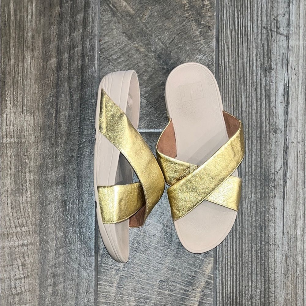 Fitflop Gold Criss-Cross 1.75” heel Sandals